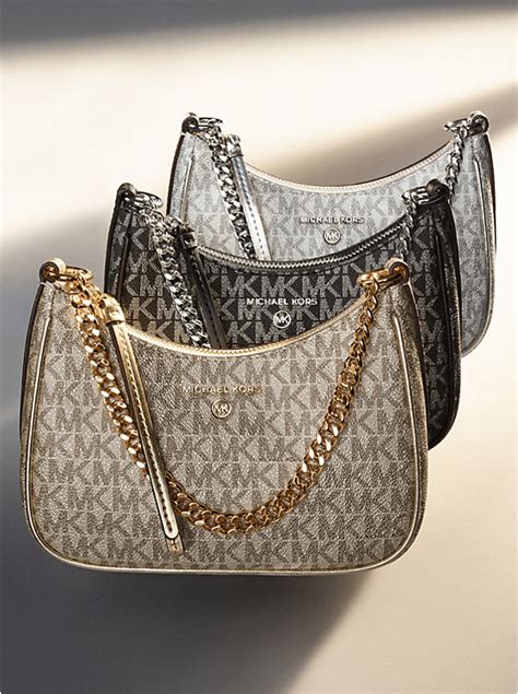 jet set pochette michael kors|Jet Set Charm Small Logo Pochette .